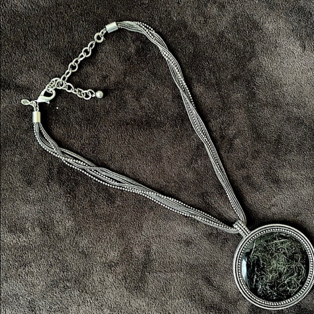 Premier Designs necklace